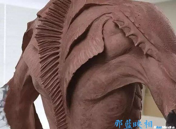 电影:奥斯卡最佳影片《水形物语》揭秘之人鱼特效化妆(图3) 电影:奥斯卡最佳影片《水形物语》揭秘之人鱼特效化妆(图3)